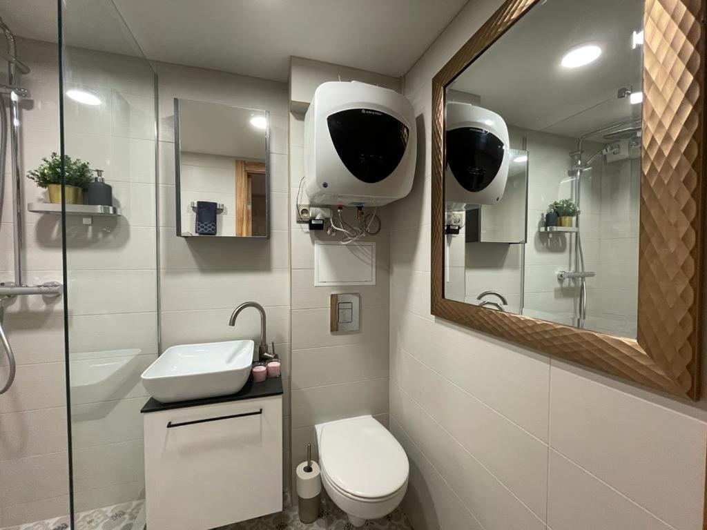 Cute Apartment For Young Travellers Riga Eksteriør billede